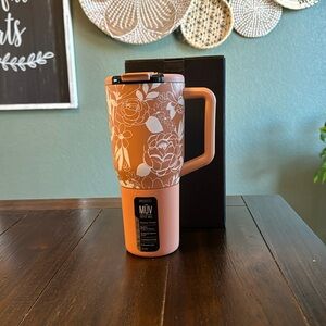 MÜV Floral Insulated Travel Mug - Pink